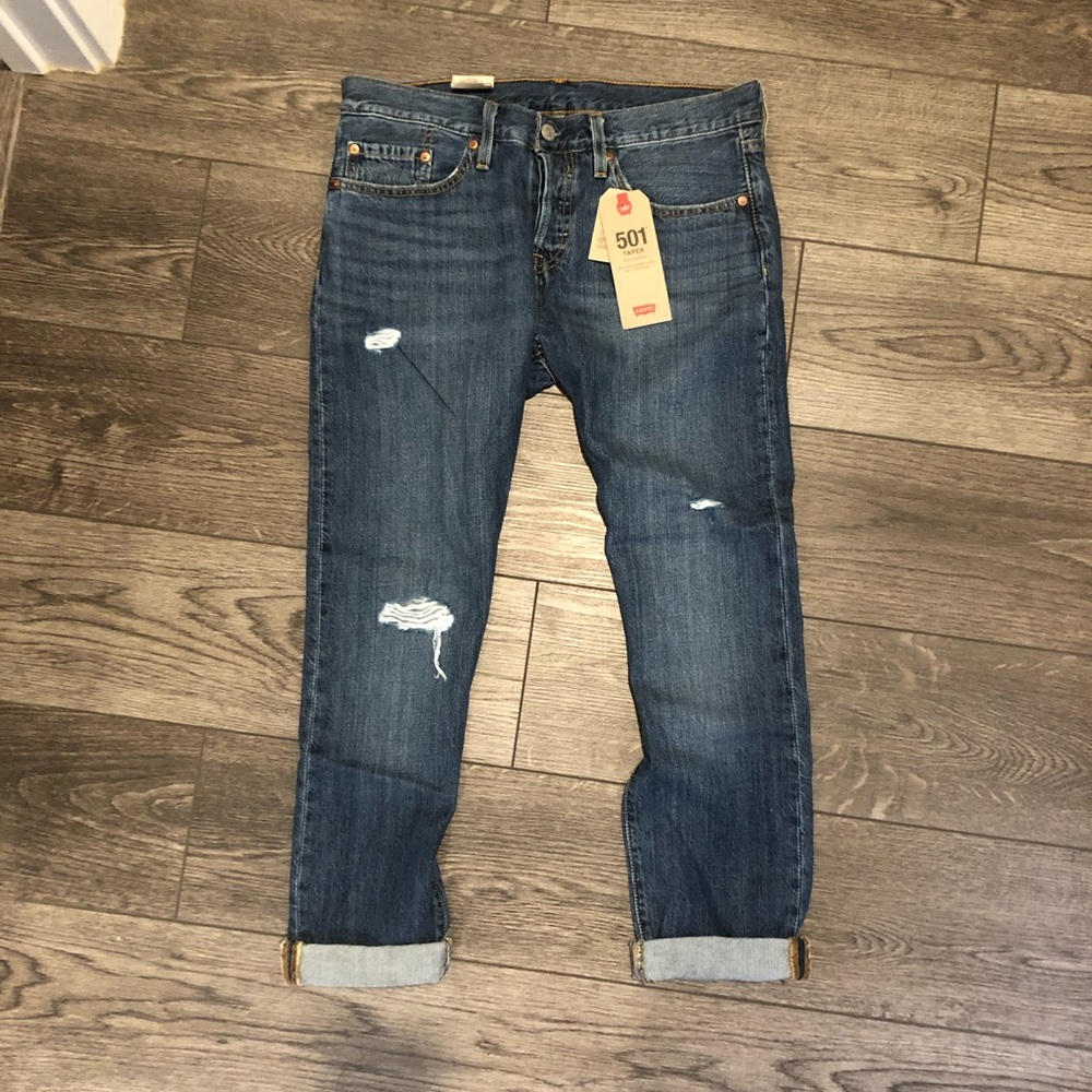 Levi’s 501 Taper Jeans